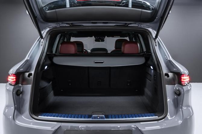 Новый Porsche Cayenne III Рестайлинг 2026 года, цена 18 800 000 рублей, внедорожник, Автокод Объявления