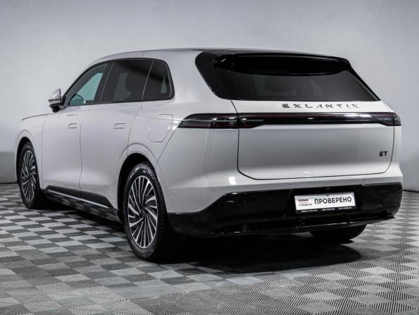 Exeed Exlantix ET с пробегом 2025 года, цена 4 702 500 рублей, 8357 км, внедорожник, Автокод Объявления