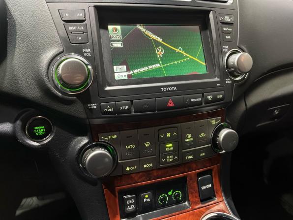 Toyota Highlander II (XU40) Рестайлинг с пробегом 2012 года, цена 2 050 000 рублей, 160501 км, внедорожник, Автокод Объявления