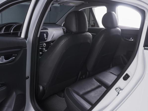 Kia Rio IV Рестайлинг с пробегом 2021 года, цена 2 099 000 рублей, 60020 км, хэтчбек, Автокод Объявления