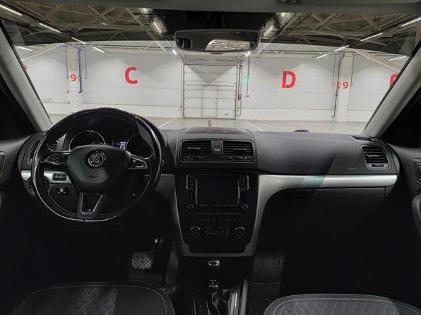 Skoda Yeti I Рестайлинг с пробегом 2016 года, цена 1 240 000 рублей, 163046 км, внедорожник, Автокод Объявления