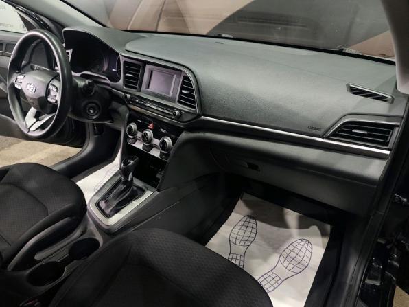 Hyundai Elantra VI (AD) Рестайлинг с пробегом 2018 года, цена 1 250 000 рублей, 170946 км, седан, Автокод Объявления