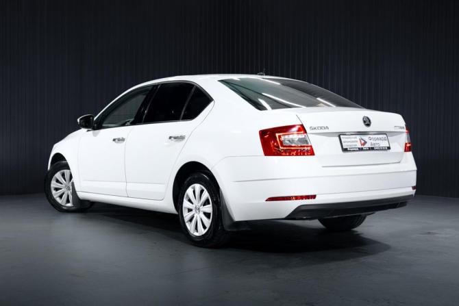 Skoda Octavia III (A7) Рестайлинг с пробегом 2020 года, цена 1 449 000 рублей, 191906 км, лифтбек, Автокод Объявления