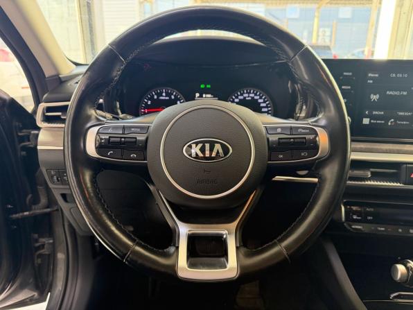 Kia K5 III с пробегом 2020 года, цена 2 410 000 рублей, 122300 км, седан, Автокод Объявления