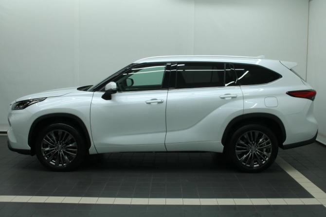 Toyota Highlander IV (XU70) с пробегом 2026 года, цена 5 350 000 рублей, 28 км, внедорожник, Автокод Объявления