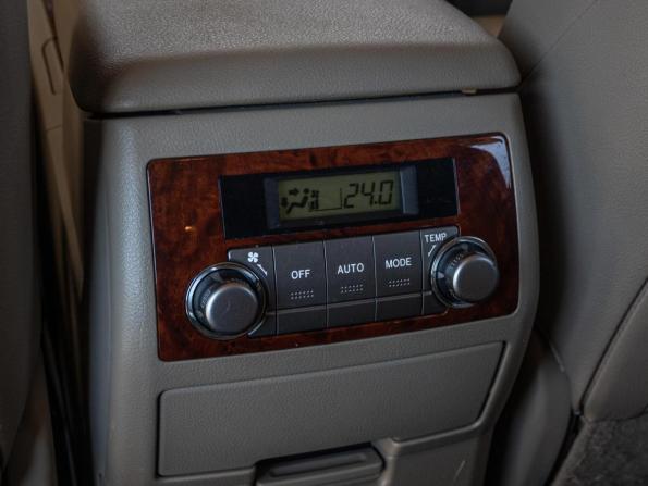 Toyota Highlander II (XU40) Рестайлинг с пробегом 2012 года, цена 2 540 000 рублей, 353188 км, внедорожник, Автокод Объявления