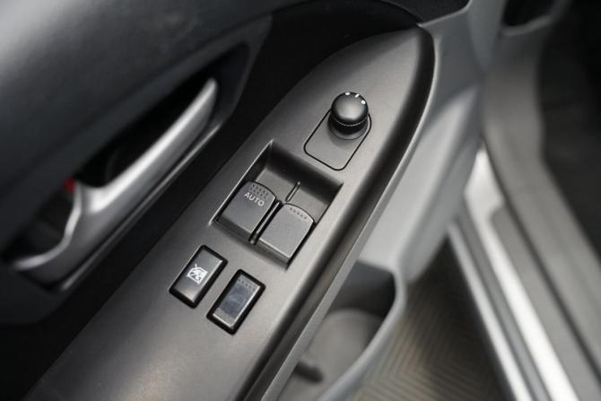 Suzuki SX4 I (Classic) Рестайлинг с пробегом 2012 года, цена 999 000 рублей, 144148 км, хэтчбек, Автокод Объявления