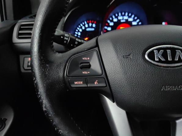 Kia Rio III с пробегом 2012 года, цена 828 000 рублей, 80000 км, хэтчбек, Автокод Объявления