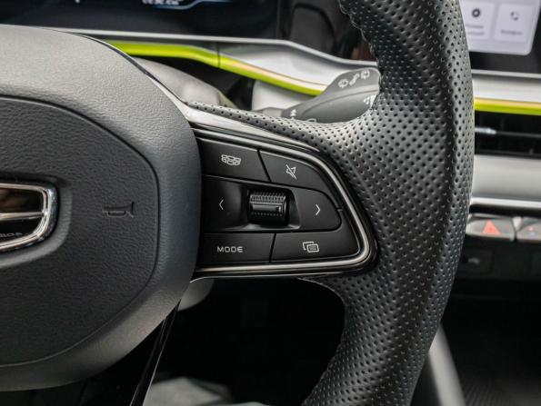 Geely Coolray I Рестайлинг с пробегом 2023 года, цена 2 019 040 рублей, 24274 км, внедорожник, Автокод Объявления