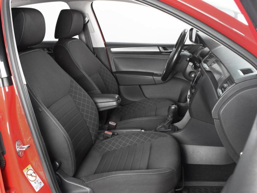 Skoda Rapid I Рестайлинг Ростов-на-Дону  - изображение 8