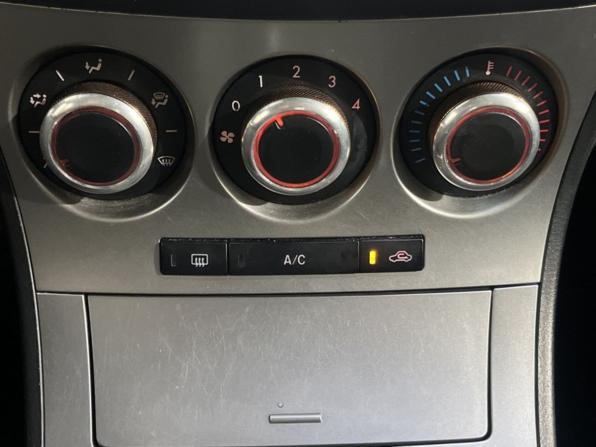 Mazda 3 II (BL) с пробегом 2011 года, цена 795 000 рублей, 215635 км, седан, Автокод Объявления