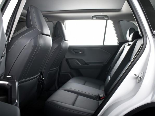 Toyota RAV4 VI (XA60) с пробегом 2026 года, цена 3 849 995 рублей, 31 км, внедорожник, Автокод Объявления