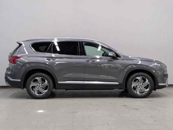 Hyundai Santa Fe IV Рестайлинг с пробегом 2022 года, цена 4 165 000 рублей, 36618 км, внедорожник, Автокод Объявления
