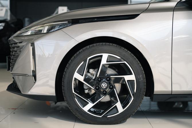 Changan Lamore с пробегом 2024 года, цена 2 019 000 рублей, 22066 км, седан, Автокод Объявления