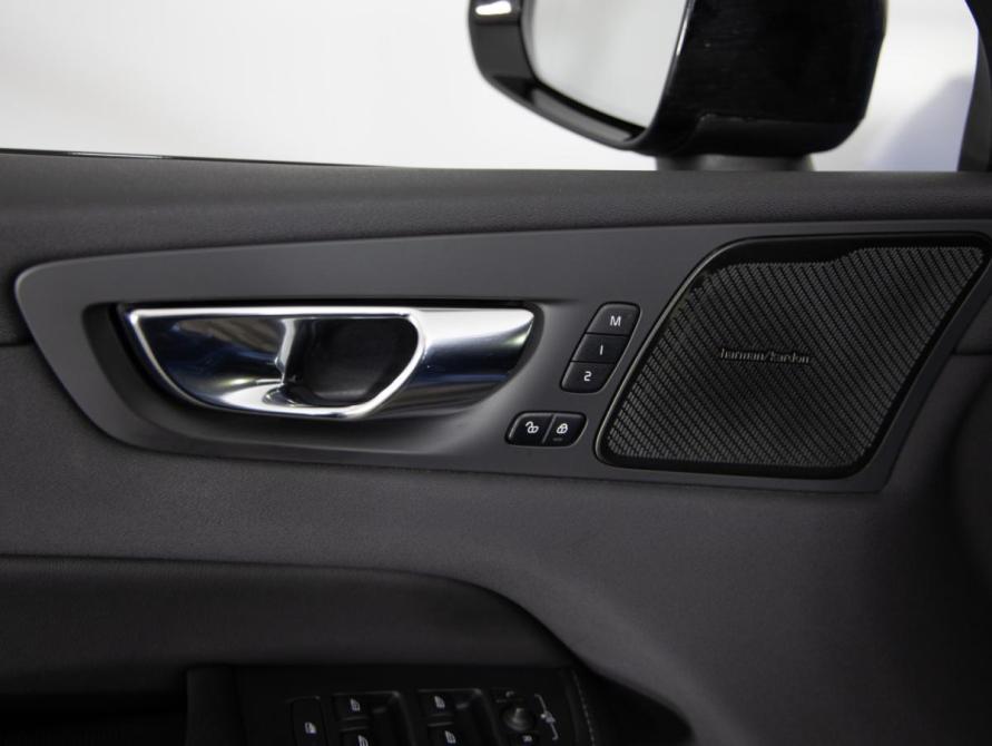 Volvo XC60 II Санкт-Петербург  - изображение 22