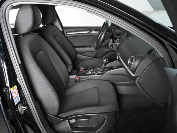Audi A3 III (8V) Рестайлинг с пробегом 2017 года, цена 1 899 000 рублей, 155451 км, седан, Автокод Объявления