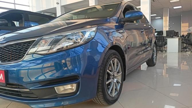 Kia Rio III Рестайлинг с пробегом 2015 года, цена 1 069 000 рублей, 67000 км, седан, Автокод Объявления