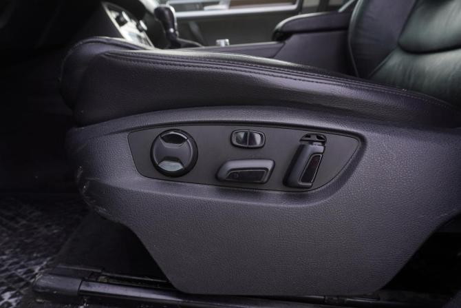 Volkswagen Touareg II Рестайлинг с пробегом 2015 года, цена 3 119 000 рублей, 129399 км, внедорожник, Автокод Объявления