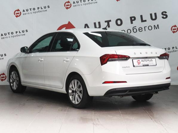 Skoda Rapid II с пробегом 2021 года, цена 1 575 000 рублей, 165000 км, лифтбек, Автокод Объявления