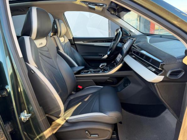 Geely Atlas II с пробегом 2024 года, цена 2 200 000 рублей, 113000 км, внедорожник, Автокод Объявления