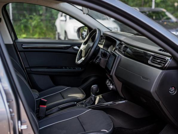 Renault Arkana I с пробегом 2019 года, цена 1 445 000 рублей, 93308 км, внедорожник, Автокод Объявления