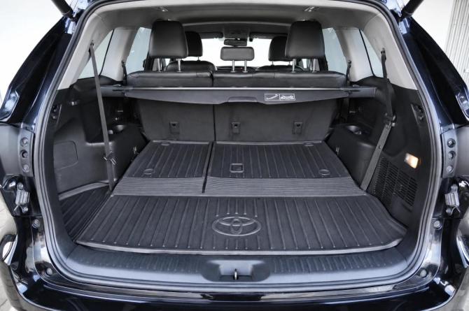 Toyota Highlander III (XU50) с пробегом 2014 года, цена 2 390 000 рублей, 297342 км, внедорожник, Автокод Объявления