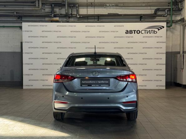 Hyundai Solaris II с пробегом 2017 года, цена 1 199 000 рублей, 150000 км, седан, Автокод Объявления