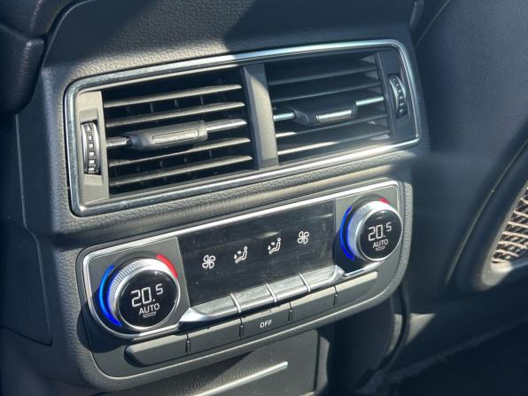 Audi Q7 II (4M) с пробегом 2015 года, цена 3 329 000 рублей, 231170 км, внедорожник, Автокод Объявления