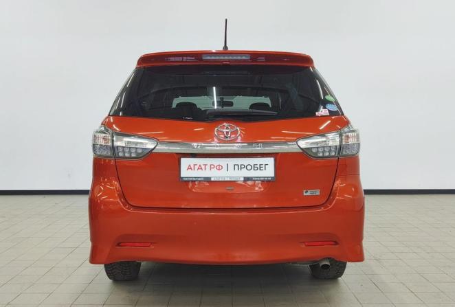 Toyota Wish II с пробегом 2012 года, цена 1 379 000 рублей, 154680 км, минивэн, Автокод Объявления