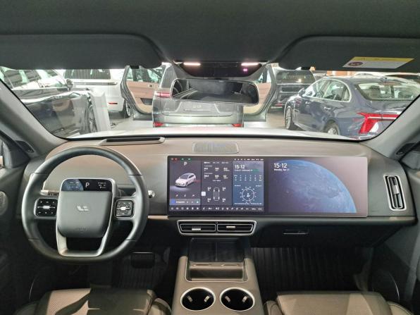 Li Auto (Lixiang) L6 с пробегом 2024 года, цена 6 450 000 рублей, 20393 км, внедорожник, Автокод Объявления