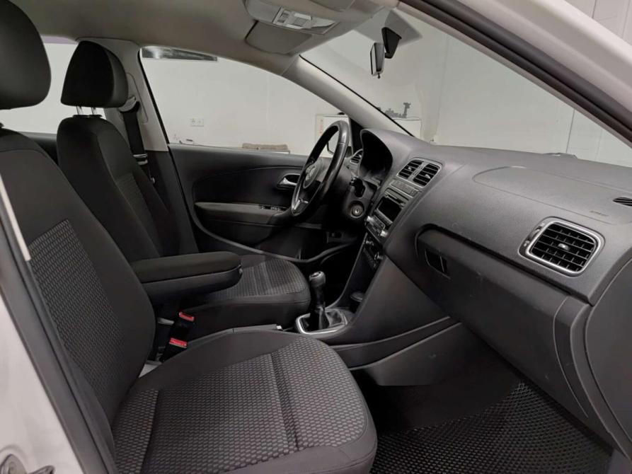 Volkswagen Polo V Казань  - изображение 13
