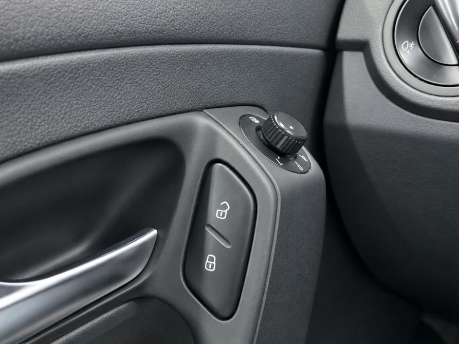 Volkswagen Polo V Рестайлинг Уфа  - изображение 13