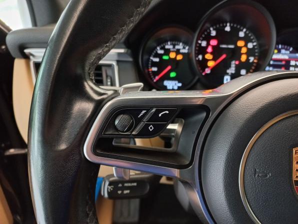 Porsche Macan I с пробегом 2017 года, цена 3 270 000 рублей, 150596 км, внедорожник, Автокод Объявления