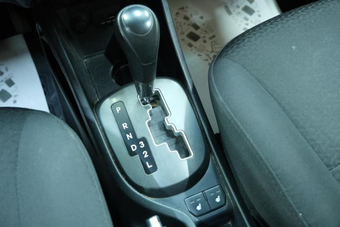Kia Rio III с пробегом 2013 года, цена 799 000 рублей, 248000 км, седан, Автокод Объявления