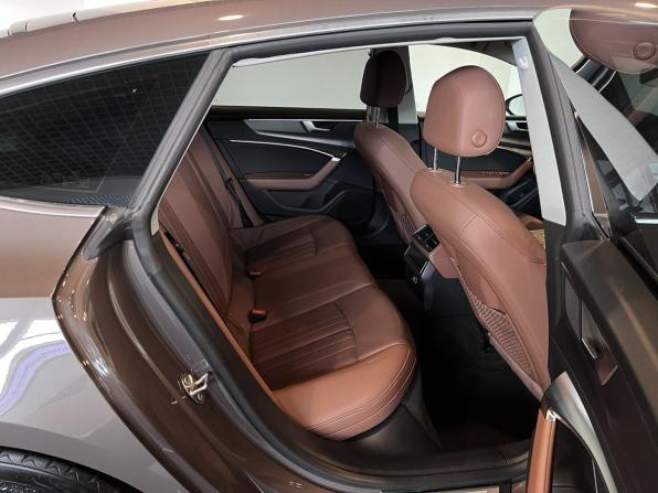 Audi A7 II (4K) с пробегом 2019 года, цена 4 395 000 рублей, 135833 км, лифтбек, Автокод Объявления