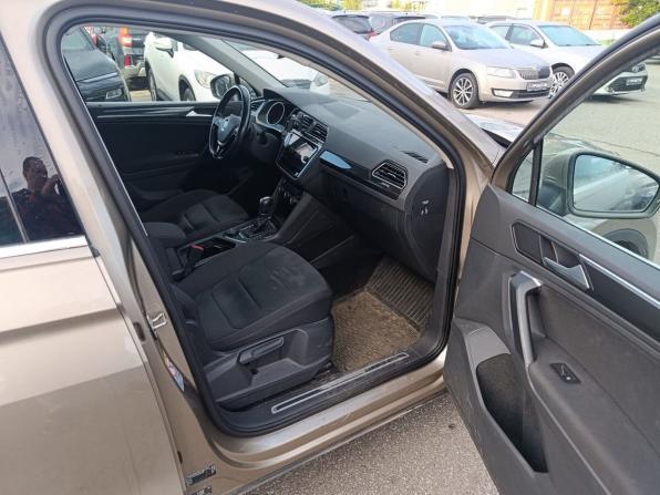 Volkswagen Tiguan II с пробегом 2019 года, цена 2 479 000 рублей, 103692 км, внедорожник, Автокод Объявления
