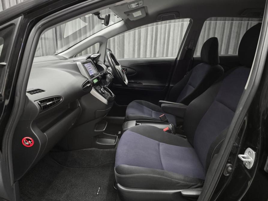 Toyota Wish II Рестайлинг Красноярск  - изображение 14