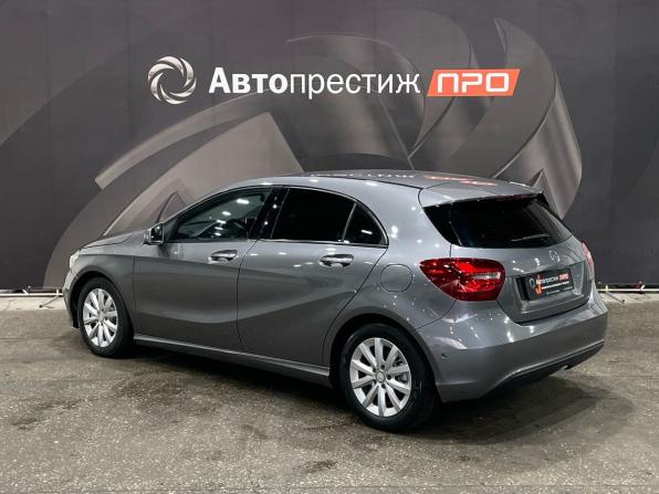 Mercedes-Benz A-Класс III (W176) Рестайлинг с пробегом 2015 года, цена 1 390 000 рублей, 143580 км, хэтчбек, Автокод Объявления