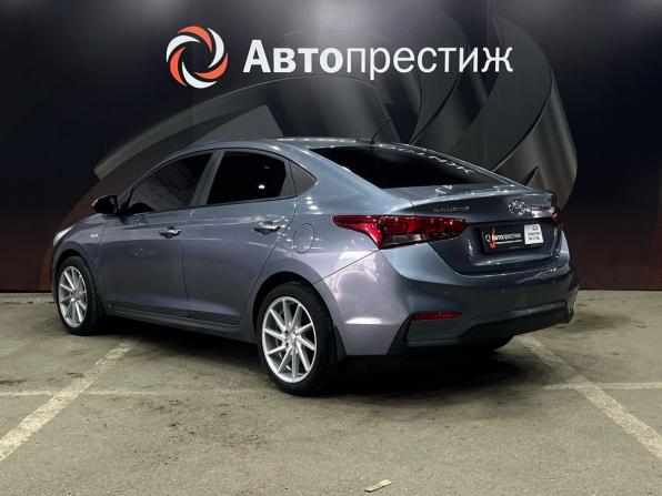 Hyundai Solaris II с пробегом 2017 года, цена 1 050 000 рублей, 144870 км, седан, Автокод Объявления