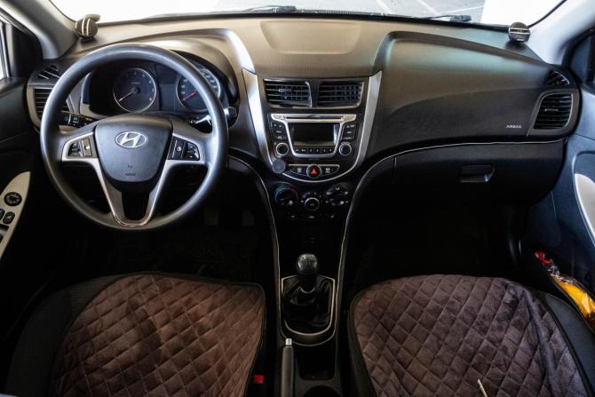 Hyundai Solaris I Рестайлинг с пробегом 2014 года, цена 530 000 рублей, 225481 км, седан, Автокод Объявления