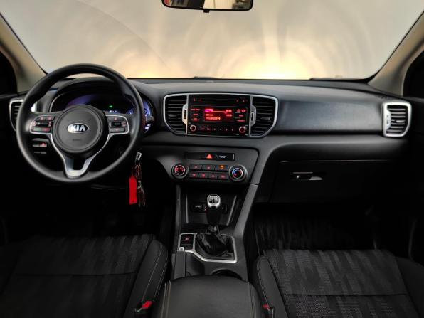 Kia Sportage IV с пробегом 2018 года, цена 1 510 000 рублей, 178000 км, внедорожник, Автокод Объявления
