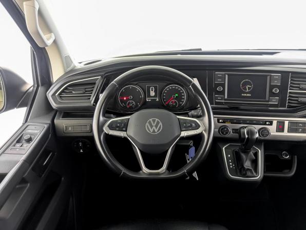 Volkswagen Multivan T6 Рестайлинг с пробегом 2021 года, цена 5 810 000 рублей, 107197 км, минивэн, Автокод Объявления