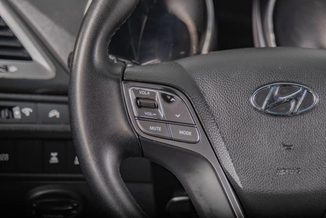 Hyundai Santa Fe III с пробегом 2012 года, цена 1 489 000 рублей, 136000 км, внедорожник, Автокод Объявления