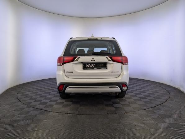 Mitsubishi Outlander III Рестайлинг 3 с пробегом 2019 года, цена 2 100 000 рублей, 78536 км, внедорожник, Автокод Объявления