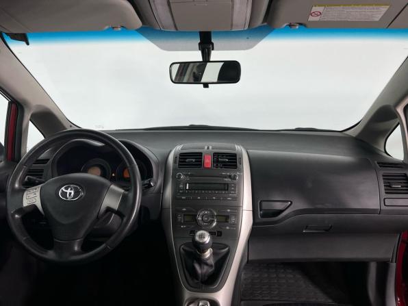 Toyota Auris I с пробегом 2008 года, цена 599 000 рублей, 217690 км, хэтчбек, Автокод Объявления