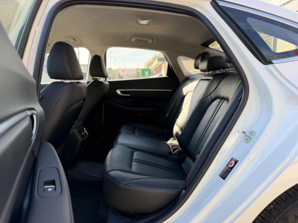 Hyundai Sonata VIII (DN8) с пробегом 2022 года, цена 3 330 000 рублей, 9200 км, седан, Автокод Объявления