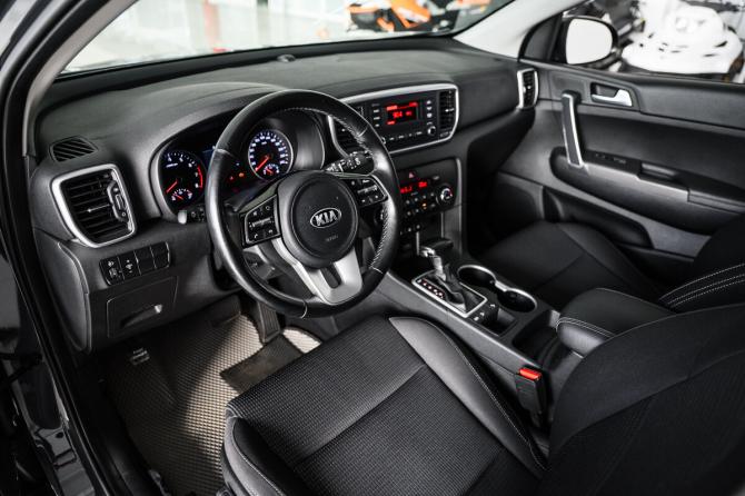 Kia Sportage IV Рестайлинг с пробегом 2021 года, цена 2 450 000 рублей, 86502 км, внедорожник, Автокод Объявления