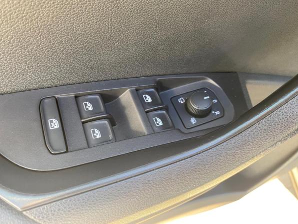 Skoda Karoq I с пробегом 2020 года, цена 2 090 000 рублей, 125550 км, внедорожник, Автокод Объявления
