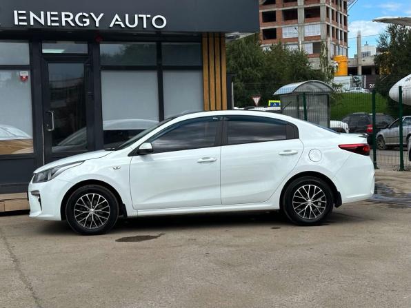 Kia Rio IV с пробегом 2017 года, цена 1 100 000 рублей, 126710 км, седан, Автокод Объявления
