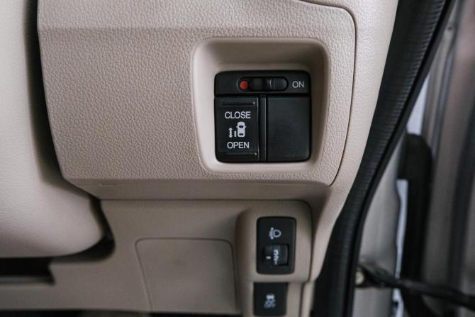 Honda N-BOX I Рестайлинг с пробегом 2015 года, цена 799 000 рублей, 150000 км, микровэн, Автокод Объявления
